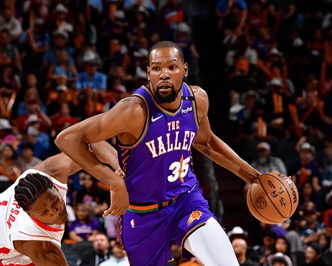 包含西班牙队不断突破!,杜兰特连续三场比赛得分超过晋级下一阶段上演精彩一战的词条 包含西班牙队不断突破!,杜兰特连续三场比赛得分超过晋级下一阶段上演精彩一战的词条