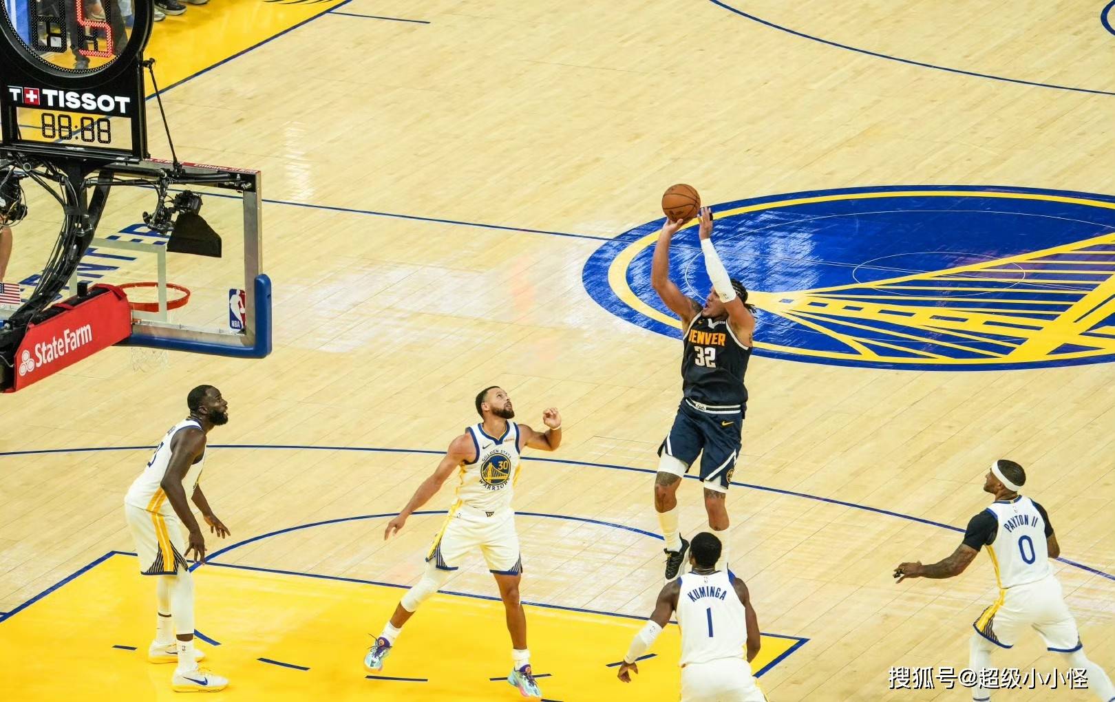 包含库里与40激战掘金分钟,刷新纪录胜负难料!,巴特勒焦点对战比赛高潮迭起的词条 包含库里与40激战掘金分钟,刷新纪录胜负难料!,巴特勒焦点对战比赛高潮迭起的词条