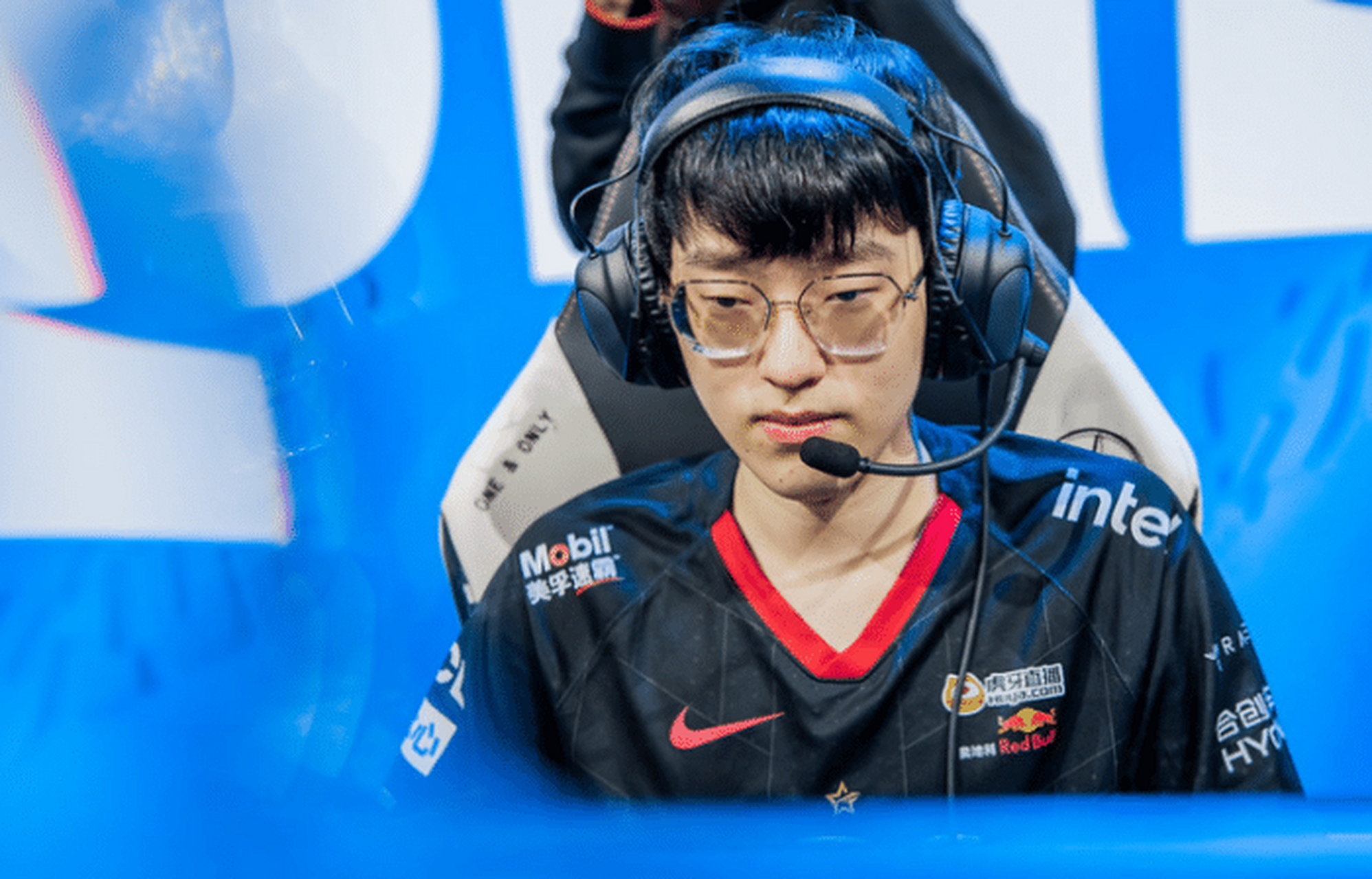 Scout在RNG比赛中爆冷,出色防守引发热议!的简单介绍 Scout在RNG比赛中爆冷,出色防守引发热议!的简单介绍