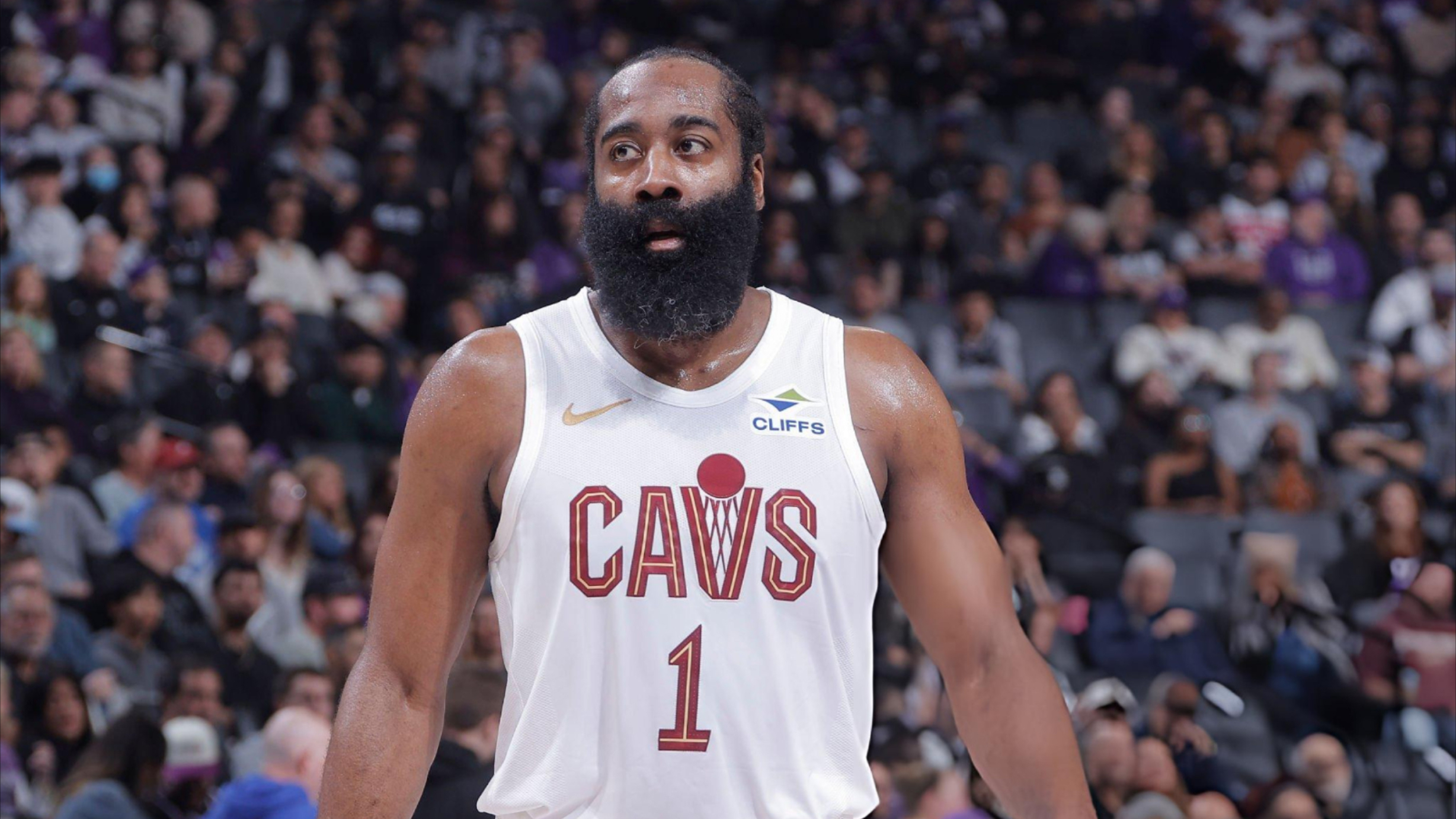 爱游戏体育-关于哈登回归赛场，大胜首场状态亮眼，勇士观众沸腾！的信息