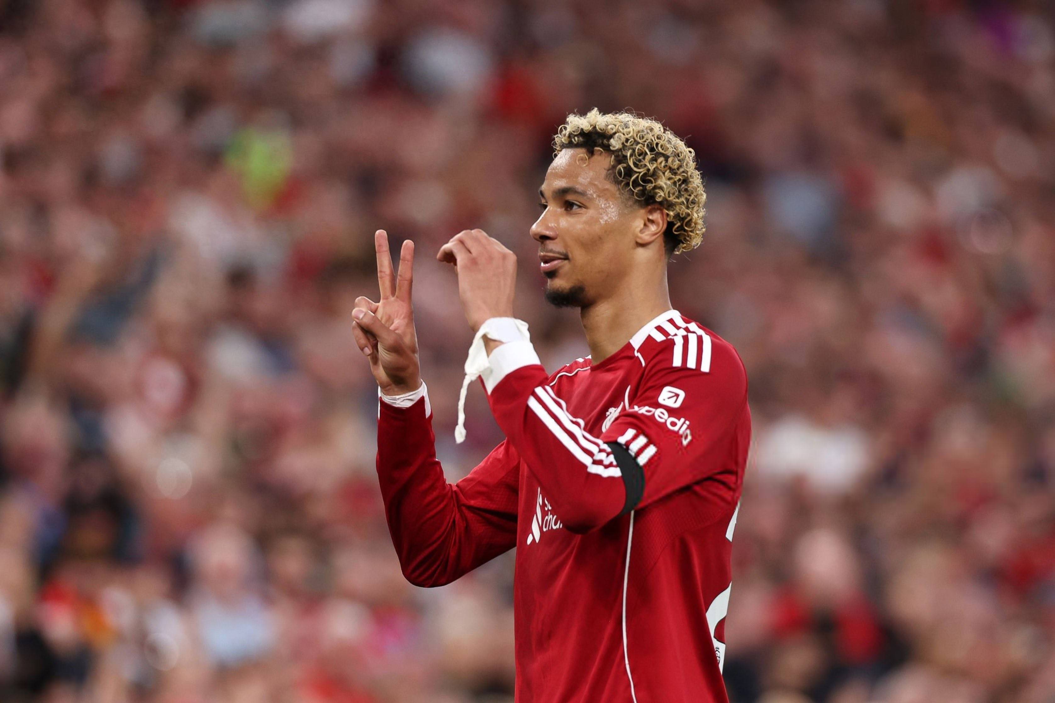 爱游戏-关于萨拉赫在西班牙队比赛中爆冷，势不可挡引发热议！的信息